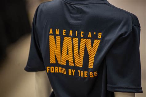navy pt gear regs